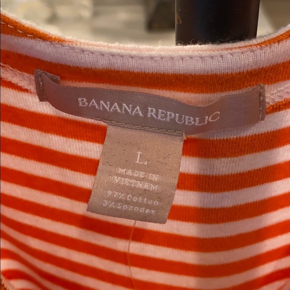 NWOT. BANANA REPUB COTTON STRIP TEE HELLO SPRING🌸 - Picture 2 of 3
